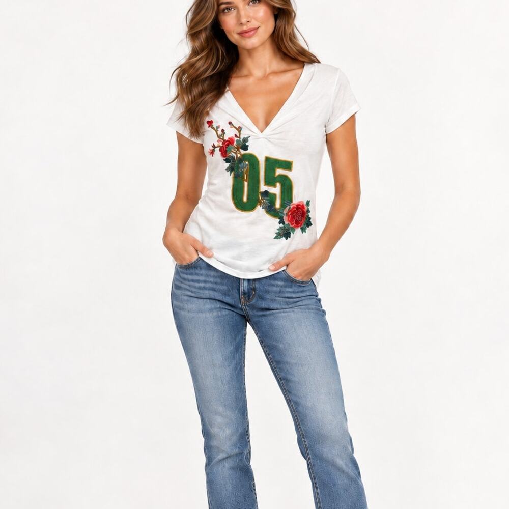 Johnny Was Wildcats Embroidered V-Neck Tee White Floral Size Small